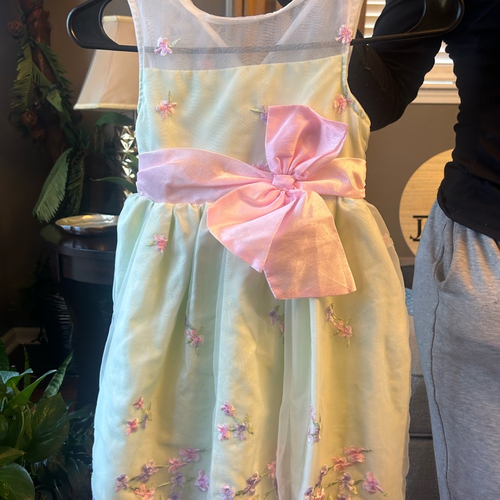 Jona Michelle Light Green Dress with Pink Bow